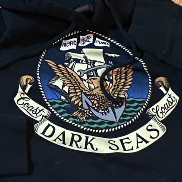 Dark Seas Hoodie.  Excellent condition barely worn. Son outgrew it quickly - Picture 2 of 4